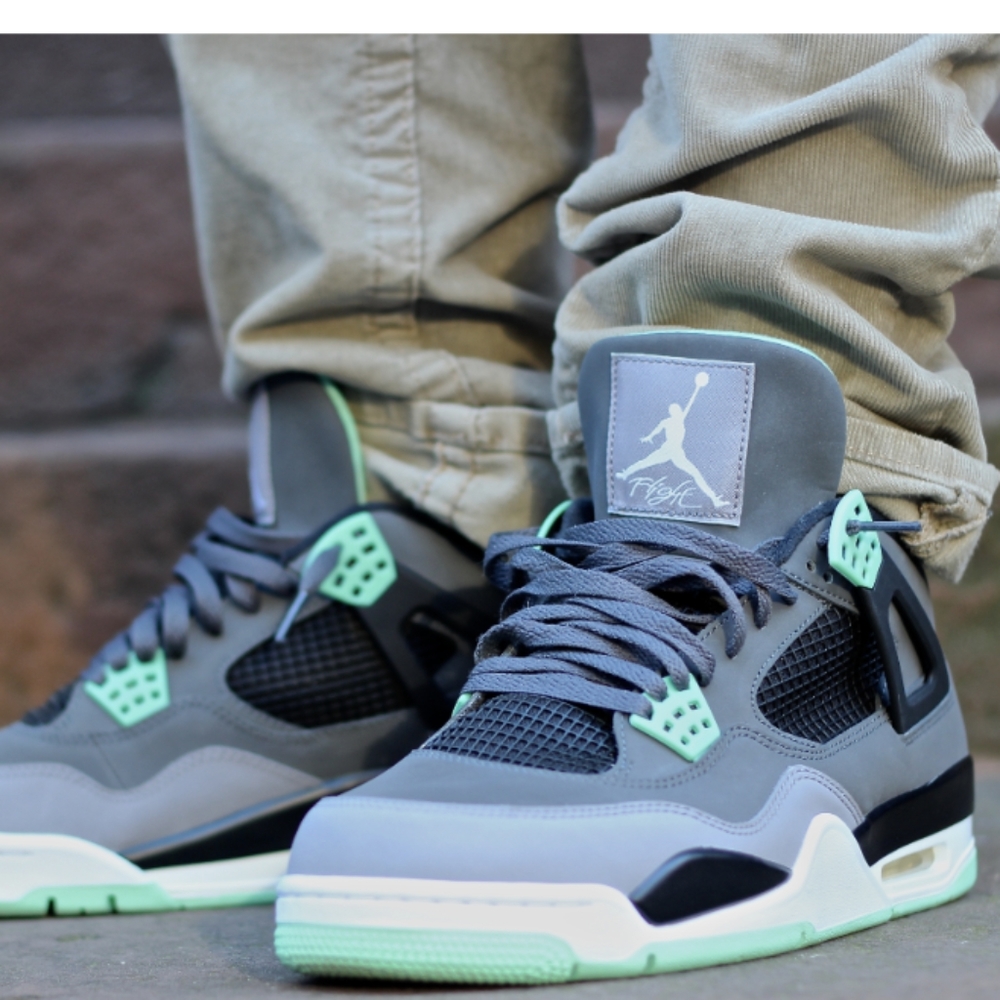 Jordan 4 GREEN GLOW (Retro- 2013)
